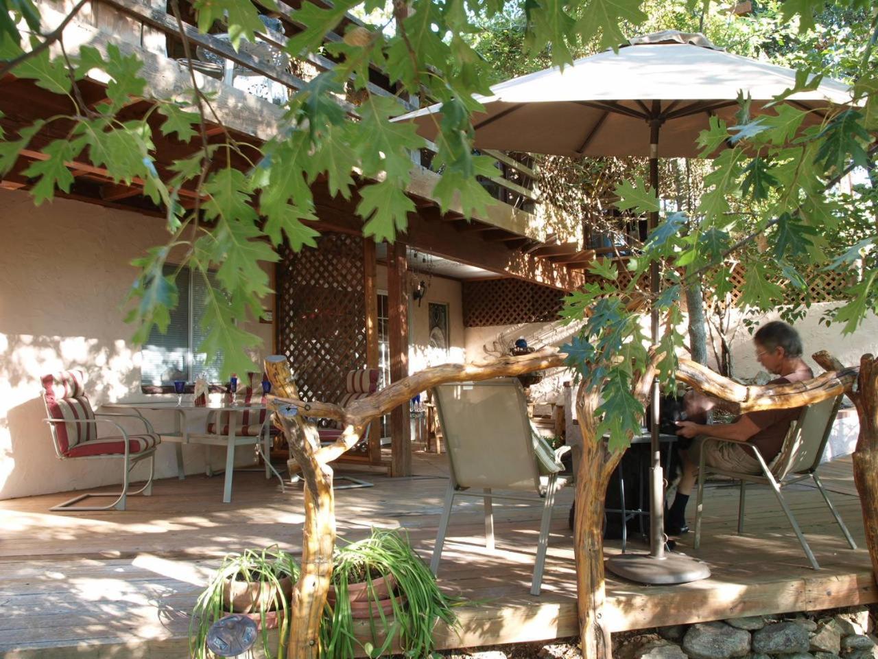 Wikiup Hummingbird Hotel Джулиан Екстериор снимка
